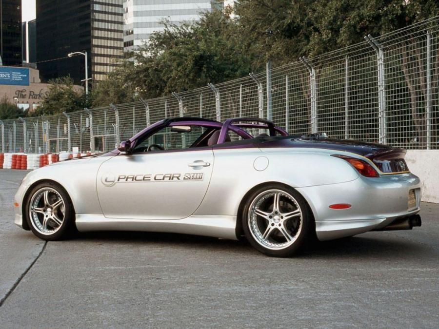  Lexus SC430 Pace Car 1998 года  (фото 3 из 3)